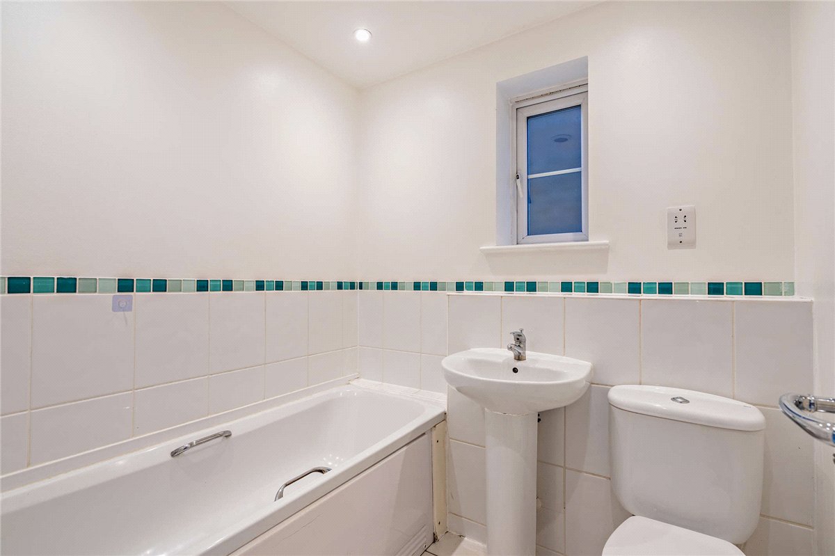 2 bedroom House, Redfinch Mews, Thatcham, RG19 - Sold, Image 5