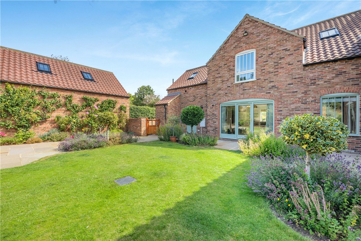 4 bedroom House, West Tanfield, Near Ripon, HG4 - Available, Image 21