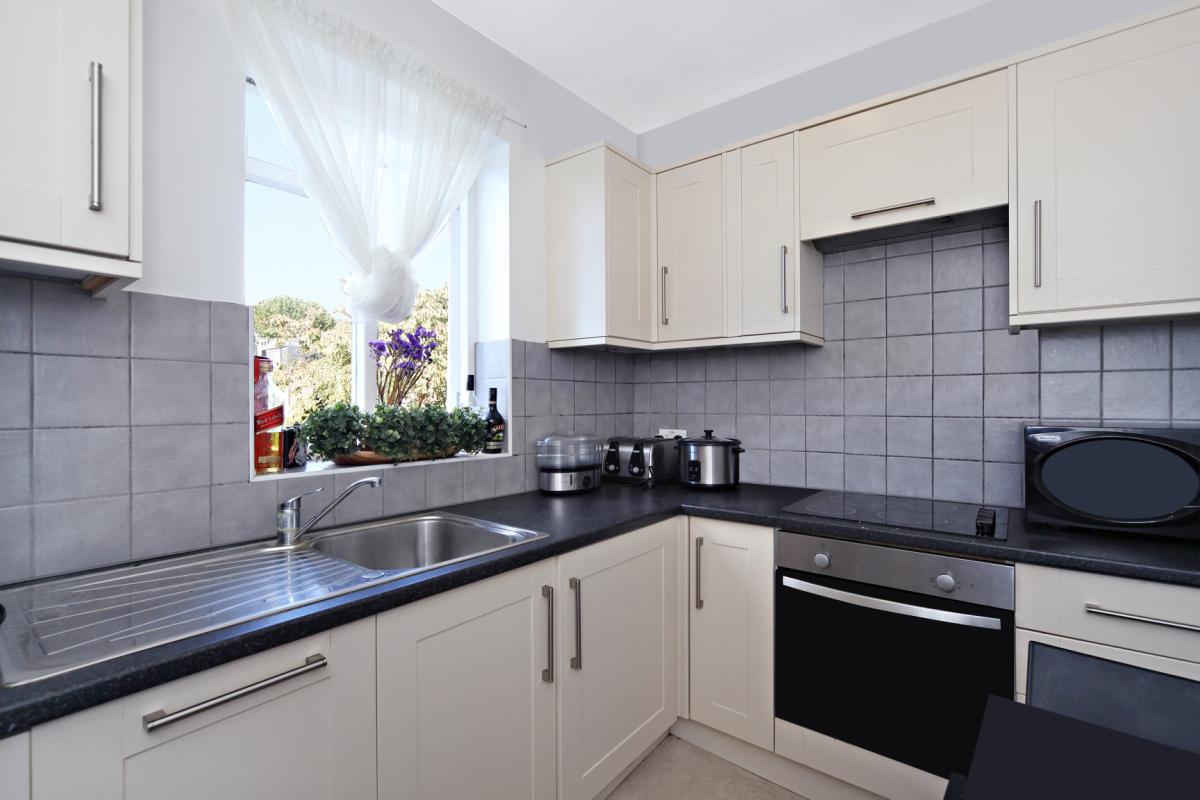 2 bedroom Flat, Lysia Street, Fulham, SW6 - Sold