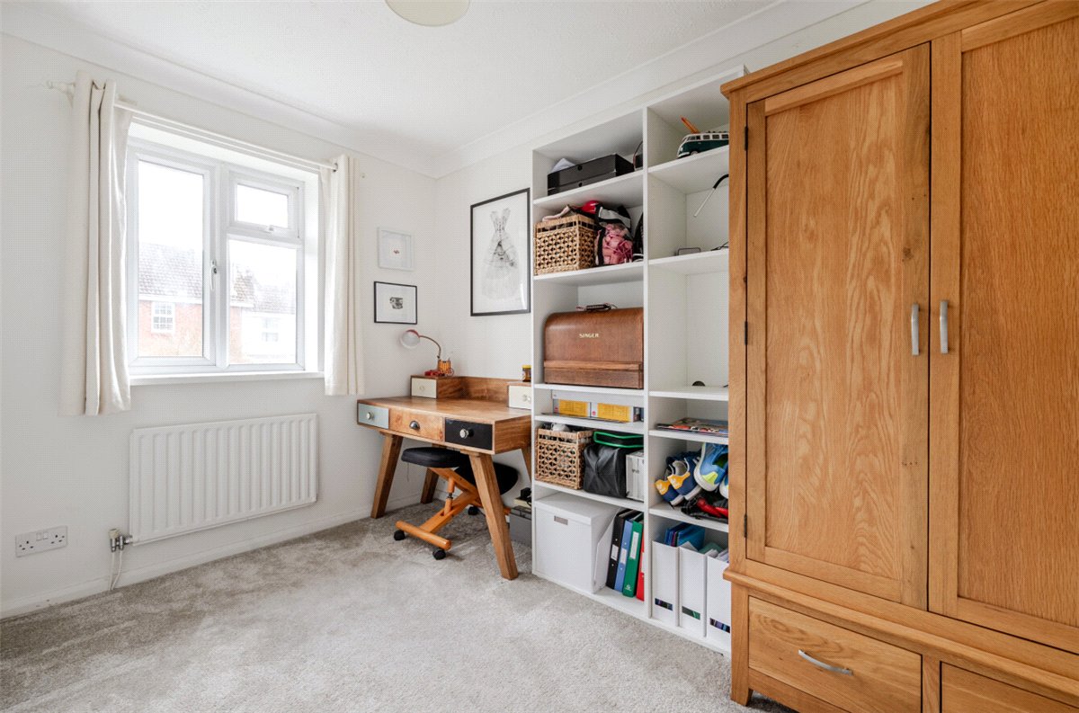 2 bedroom House, Macneice Drive, Marlborough, SN8 - Sold STC, Image 7