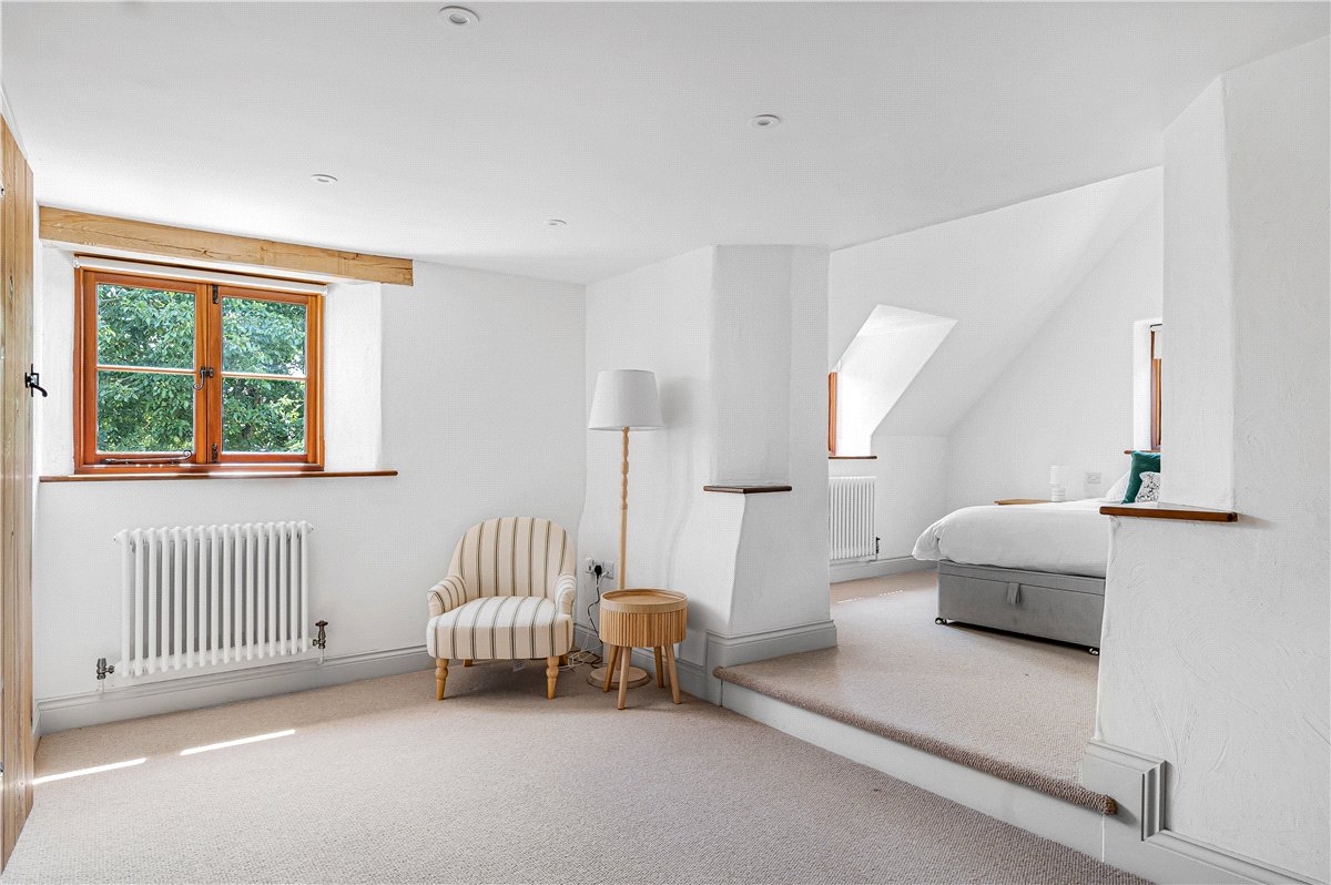 5 bedroom House, Bampton Road, Black Bourton, OX18 - Available, Image 14
