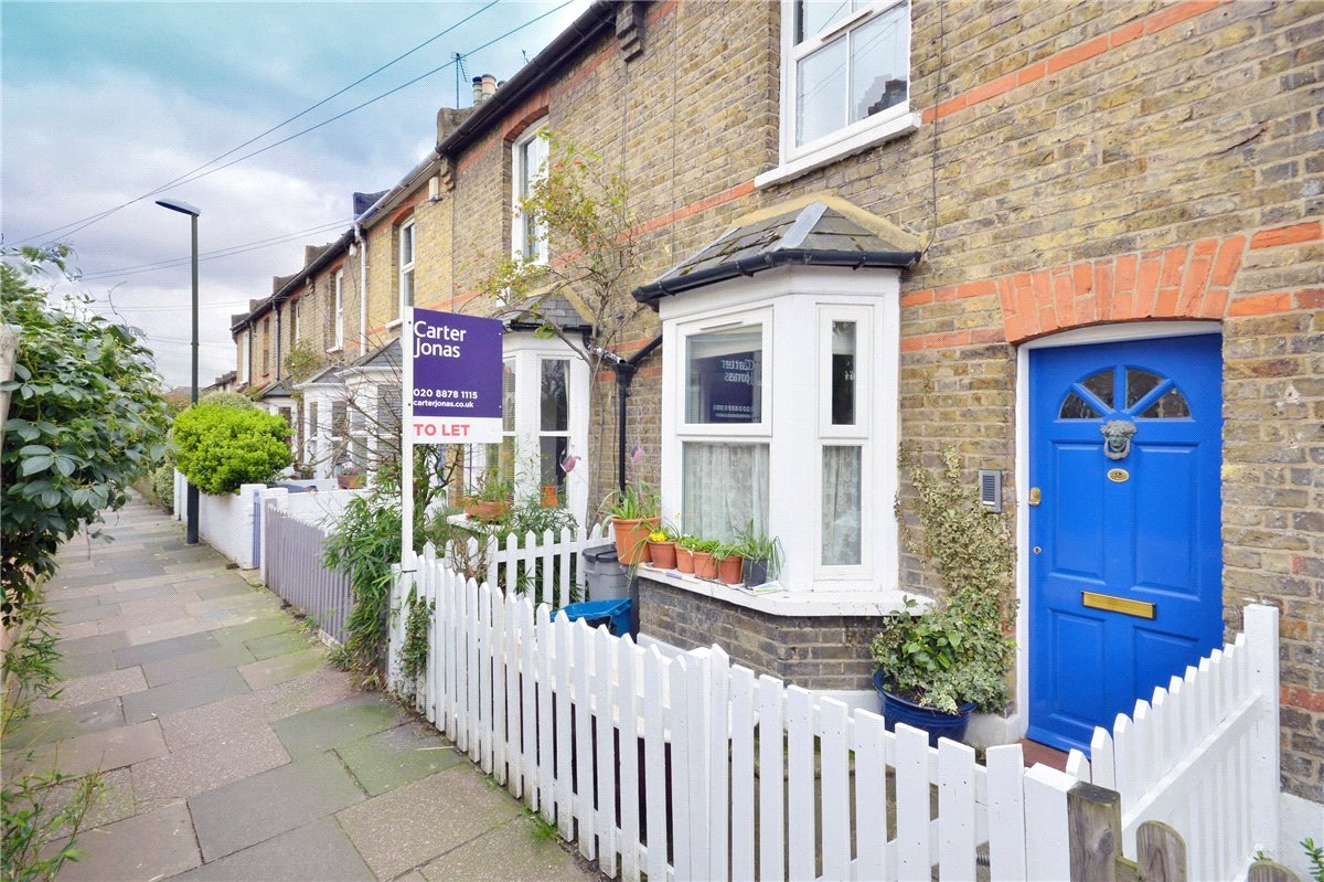 2 bedroom House, Beverley Path, London, SW13 - Available, Image 3