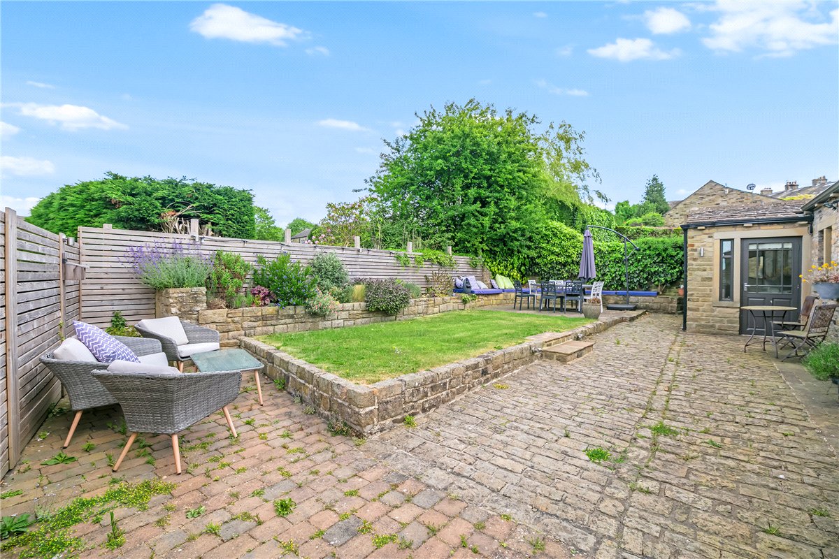 5 bedroom House, West Lane, Bradley, BD20 - Available, Image 2