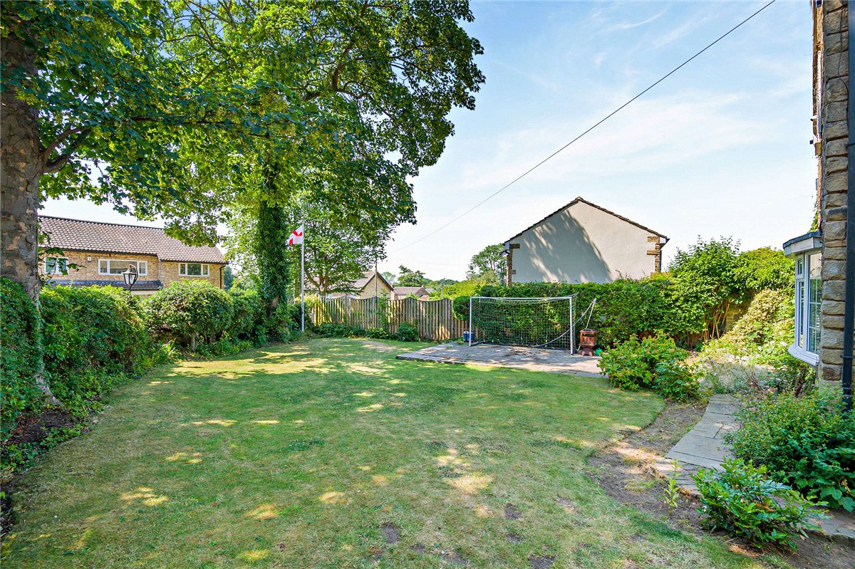 6 bedroom House, Hall Lane, Ledston, WF10 - Sold STC, Image 16