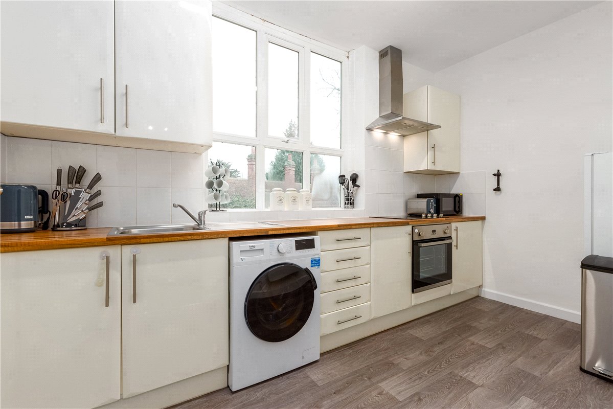 19 bedroom House, St. Helens Wharf, Abingdon, OX14 - Available, Image 3
