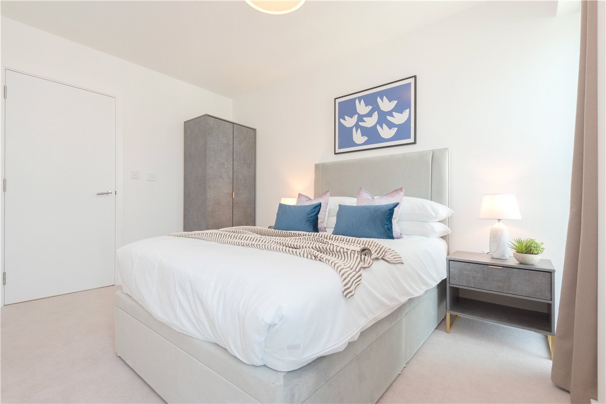 3 bedroom Flat, Heartwell Avenue, London, E16 - Let Agreed, Image 12