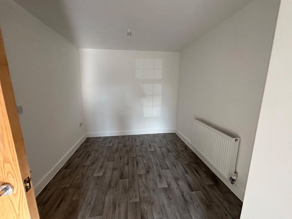 4 bedroom House, Comelybank Drive, Mexborough, S64 - Available, Image 8