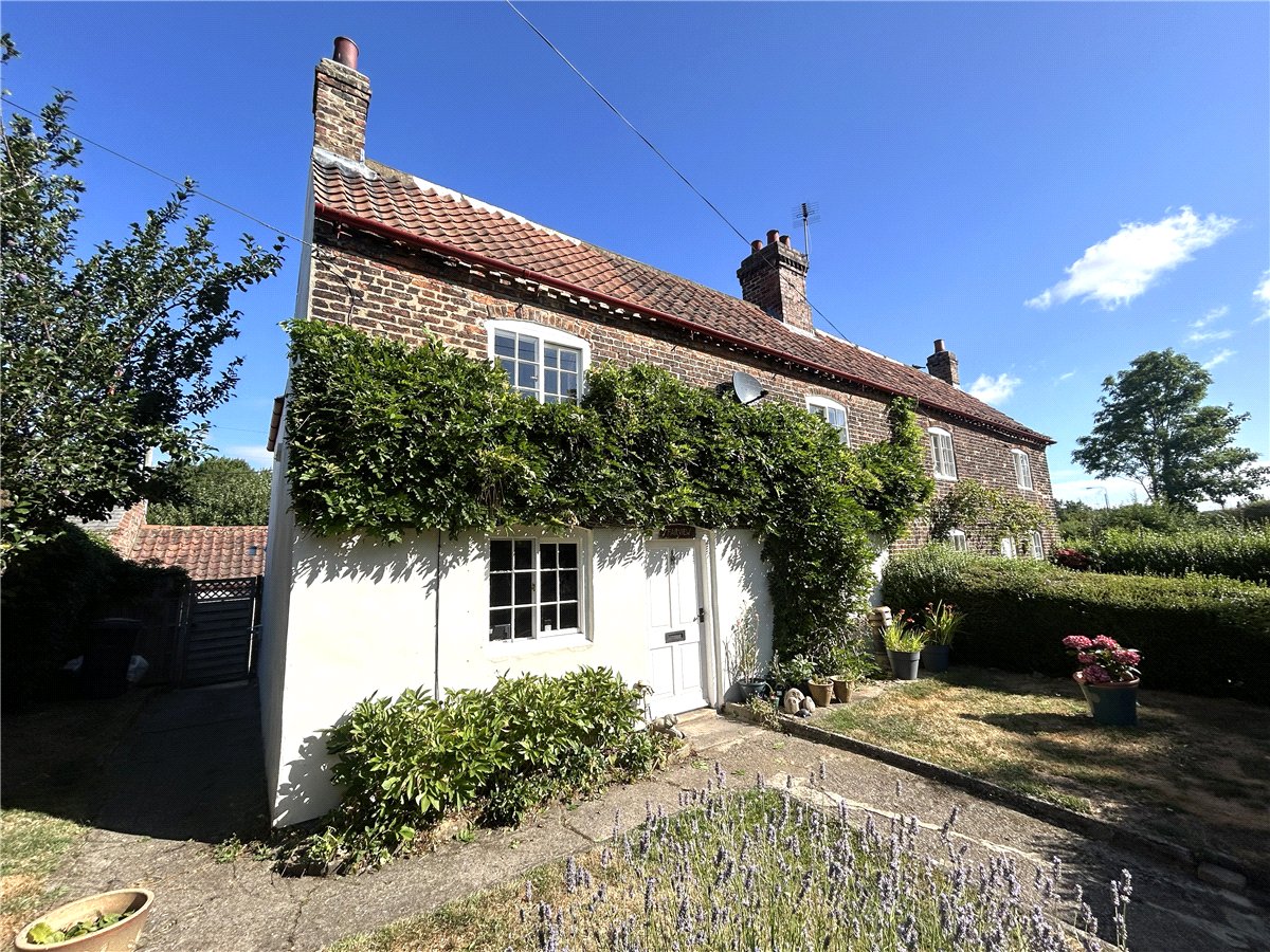 2 bedroom Cottage, Fair View, Walshford, LS22 - 