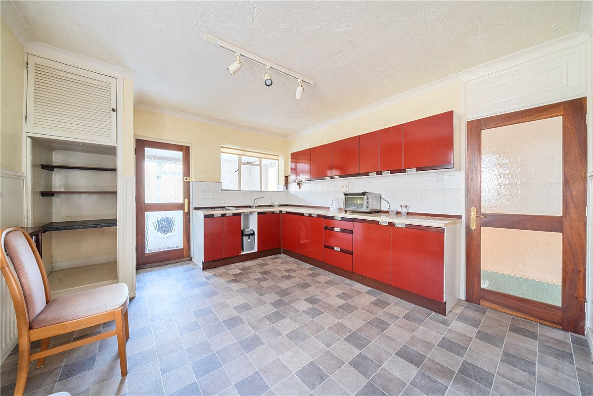 3 bedroom Bungalow, Bridle Path, Charney Bassett, OX12 - Sold STC, Image 3