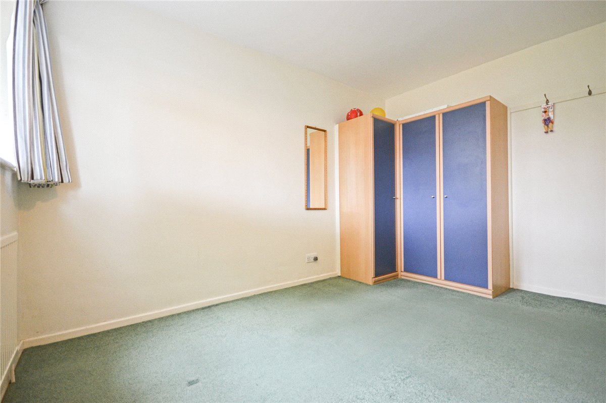 3 bedroom Flat, Lingholme Close, Cambridge, CB4 - Sold, Image 5