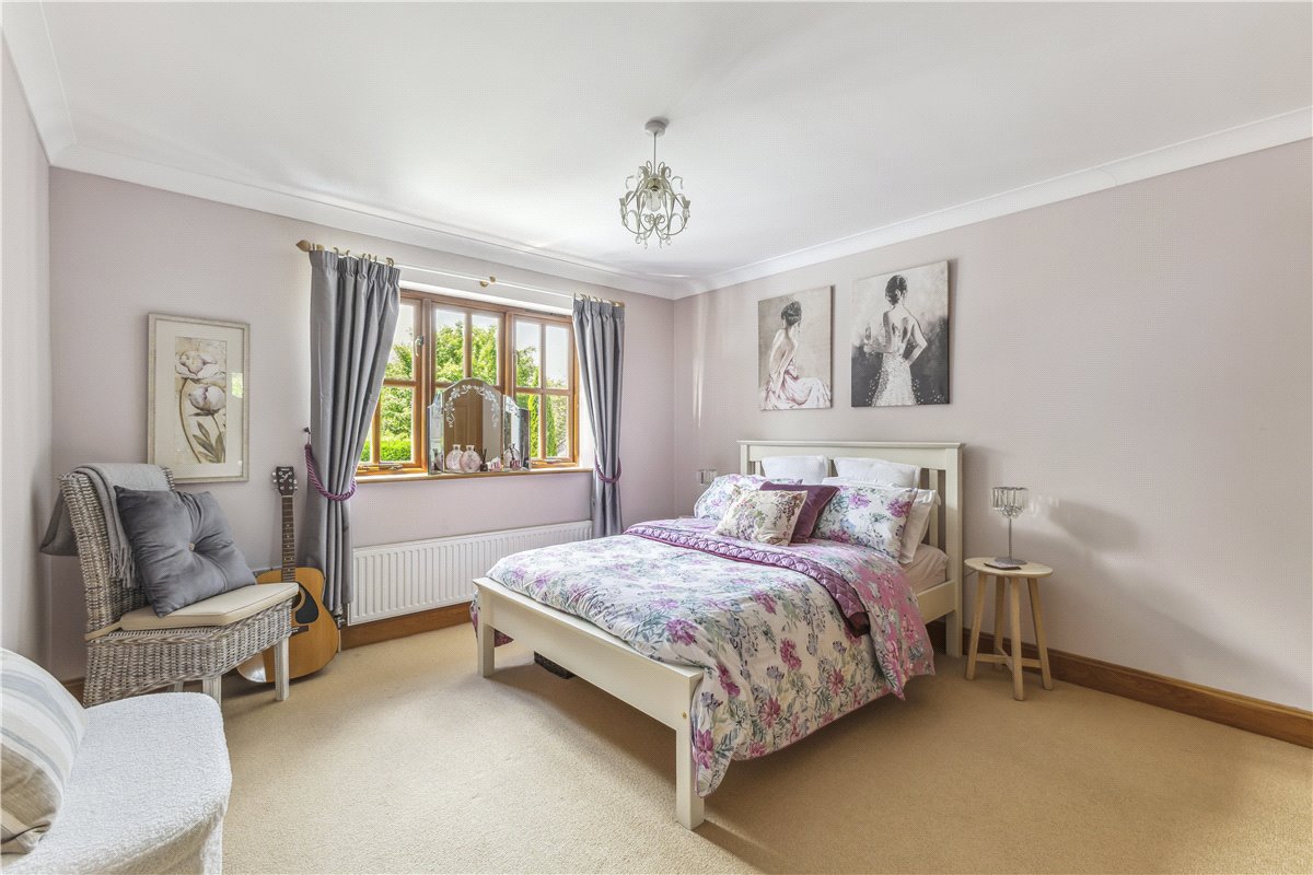 5 bedroom House, Netherstreet, Bromham, SN15 - Available, Image 14
