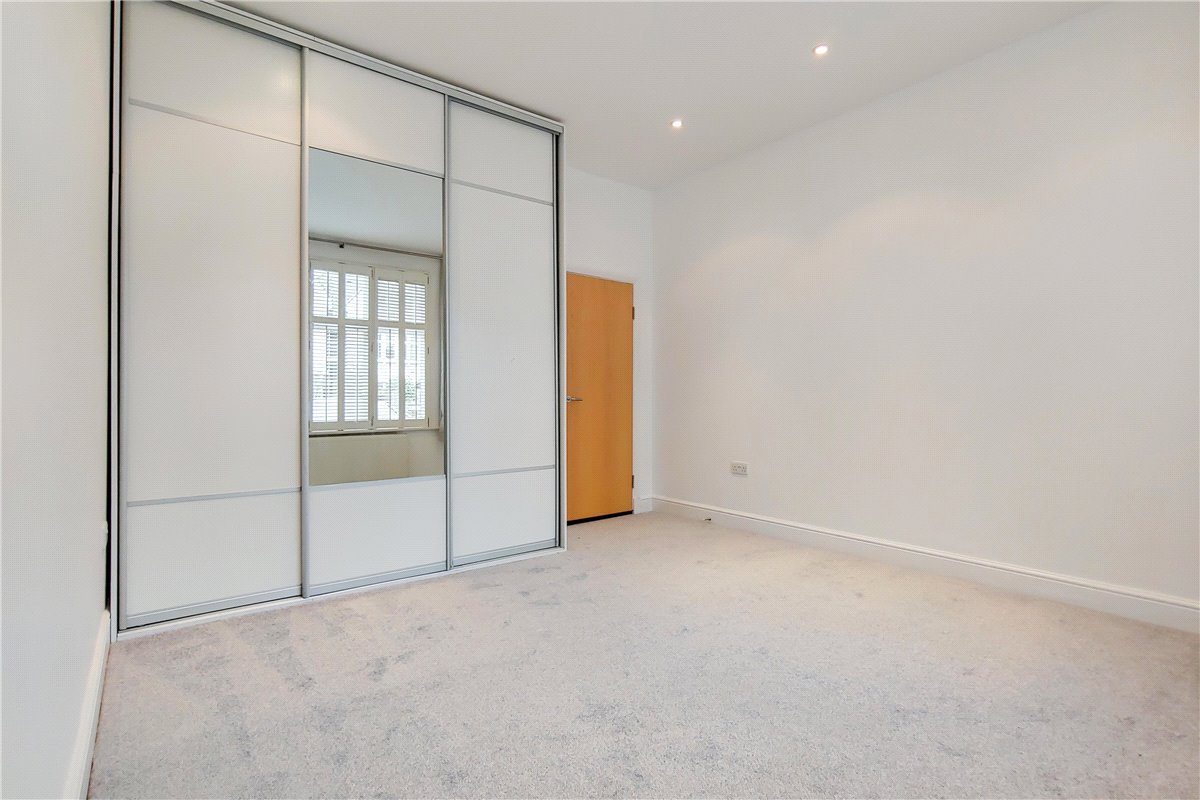 2 bedroom Flat, Deodar Road, London, SW15 - , Image 4