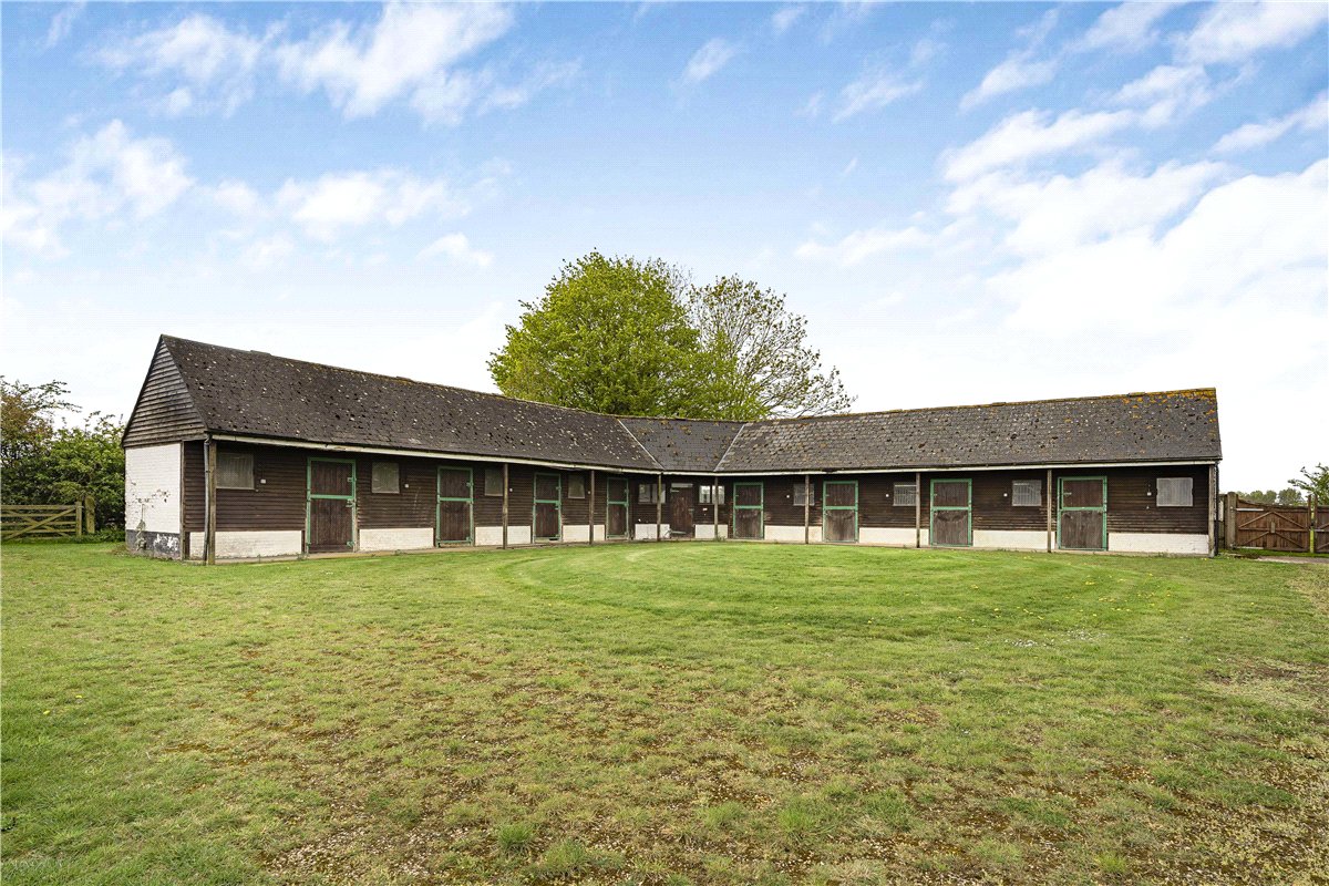 41  Country Estate, Mill Lane, Twyford, MK18 - Available, Image 8