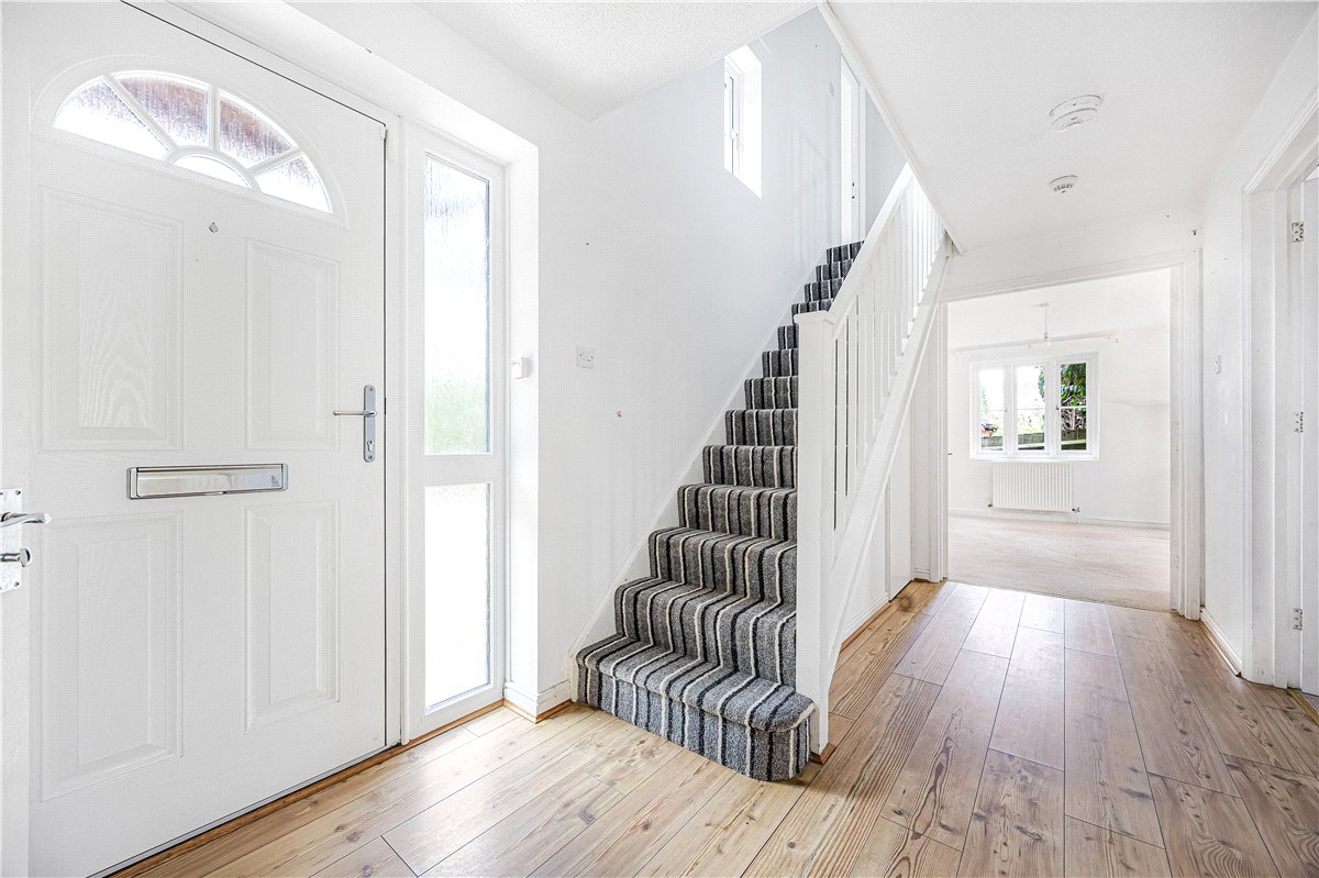 4 bedroom House, Goughs Lane, Bracknell, RG12 - Available, Image 3