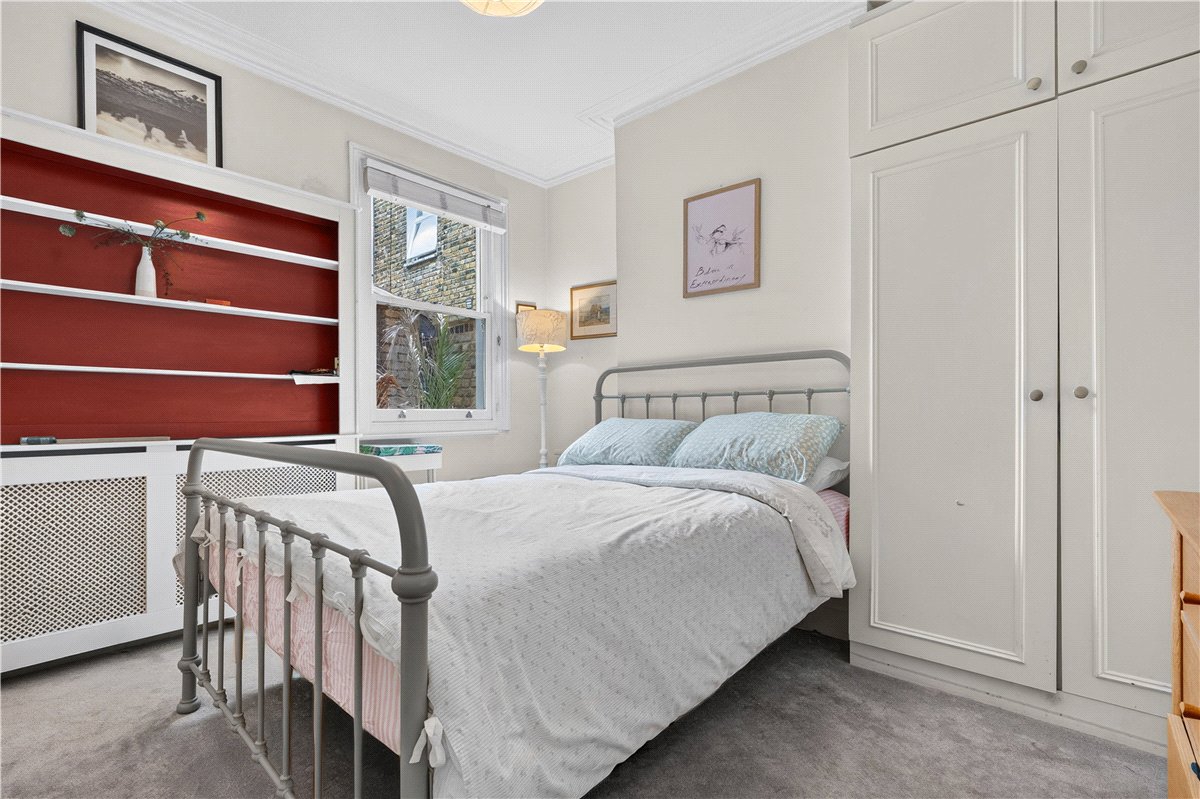 2 bedroom Maisonette, Wardo Avenue, London, SW6 - Available, Image 13