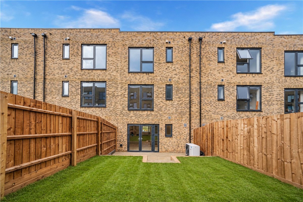 3 bedroom House, Ballast Road, Erith, DA8 - Let Agreed, Image 38