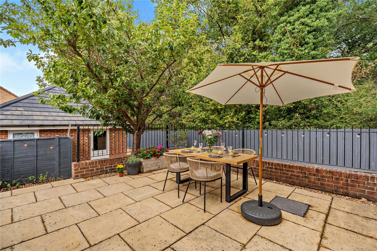 3 bedroom House, Mandarin Drive, Newbury, RG14 - Available, Image 23
