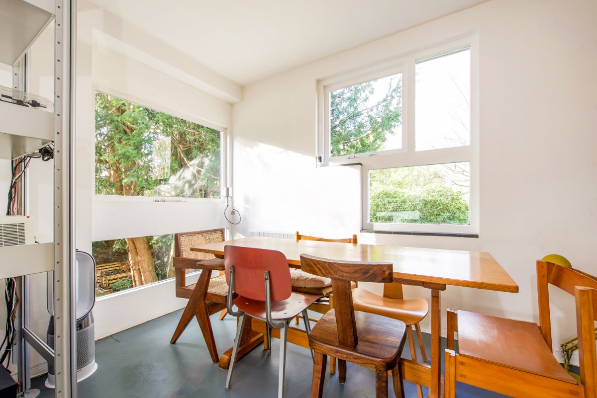 2 bedroom Flat, Langham House Close, Richmond, TW10 - Available, Image 2