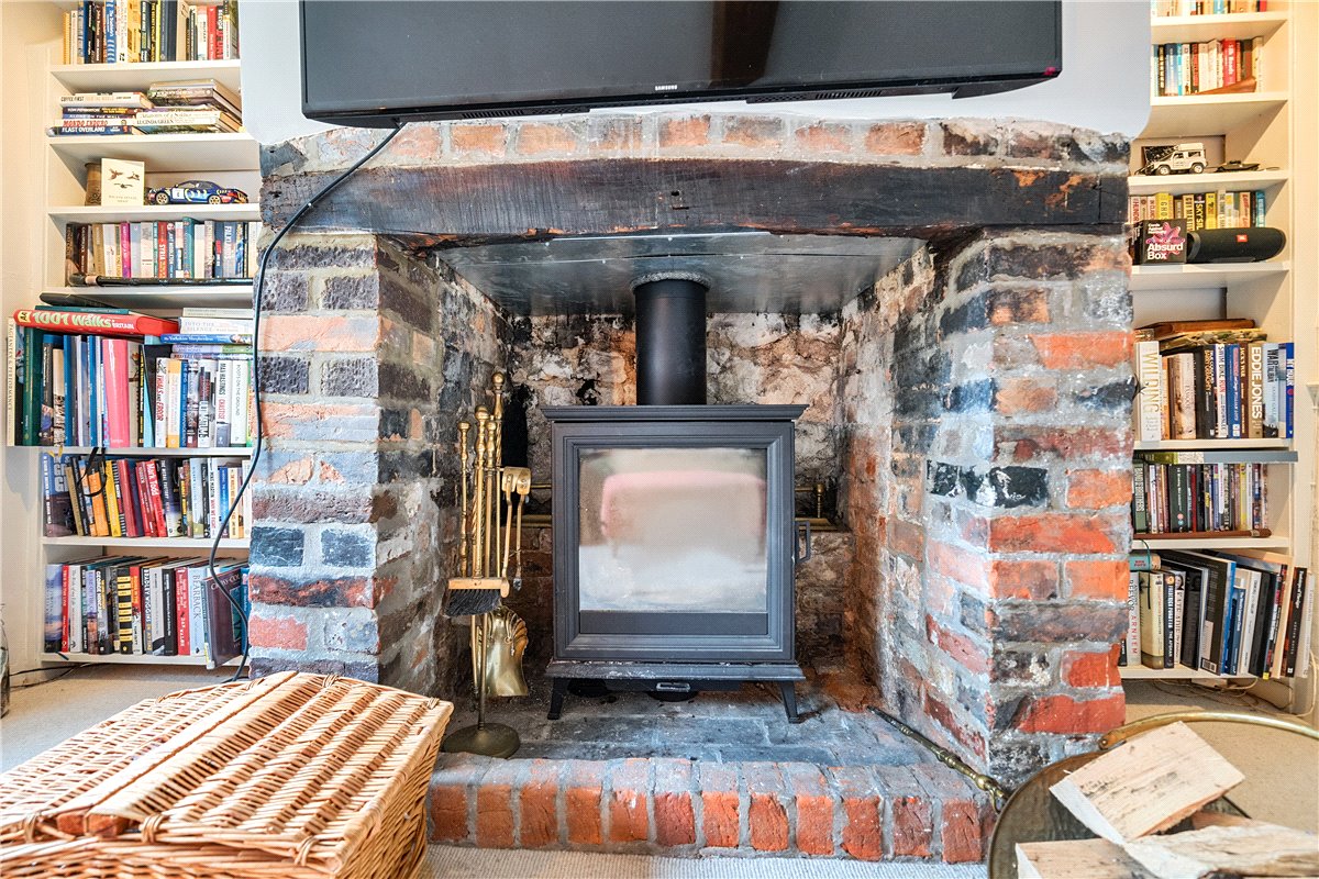 2 bedroom House, Castle Street, Aldbourne, SN8 - Sold, Image 4