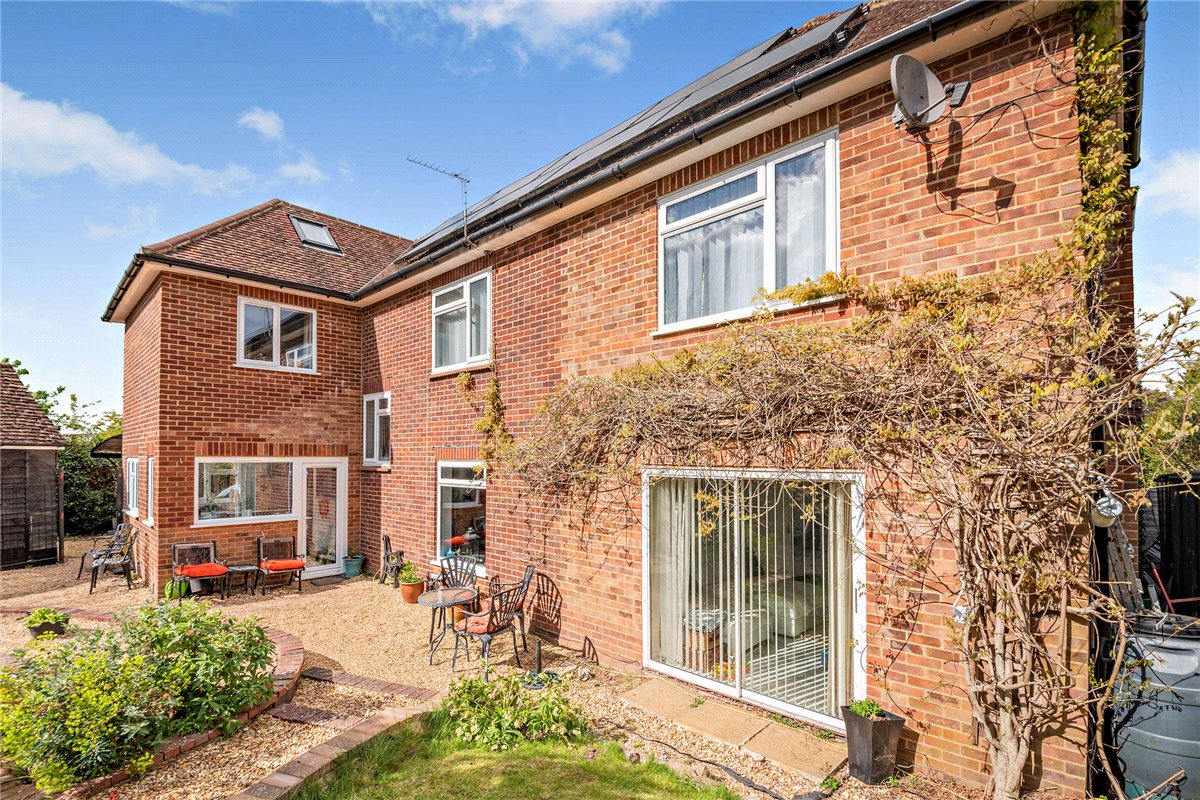 4 bedroom House, George Street, Kingsclere, RG20 - Available, Image 20