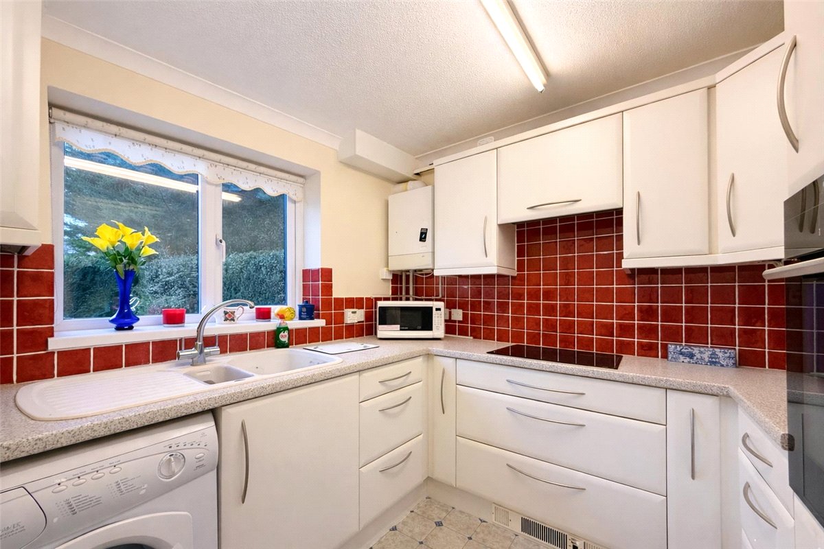 2 bedroom House, Fairlawns, Newmarket, CB8 - Available, Image 8