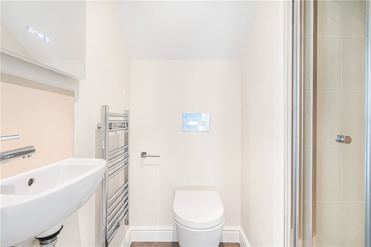 2 bedroom Flat, Walton Crescent, Oxford, OX1 - Available, Image 7