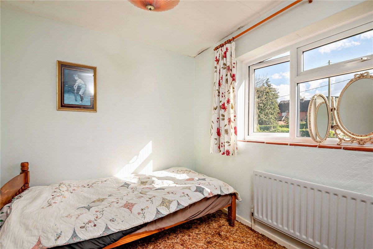 3 bedroom House, Pennys Hatch, Kingsclere, RG20 - Sold STC, Image 12
