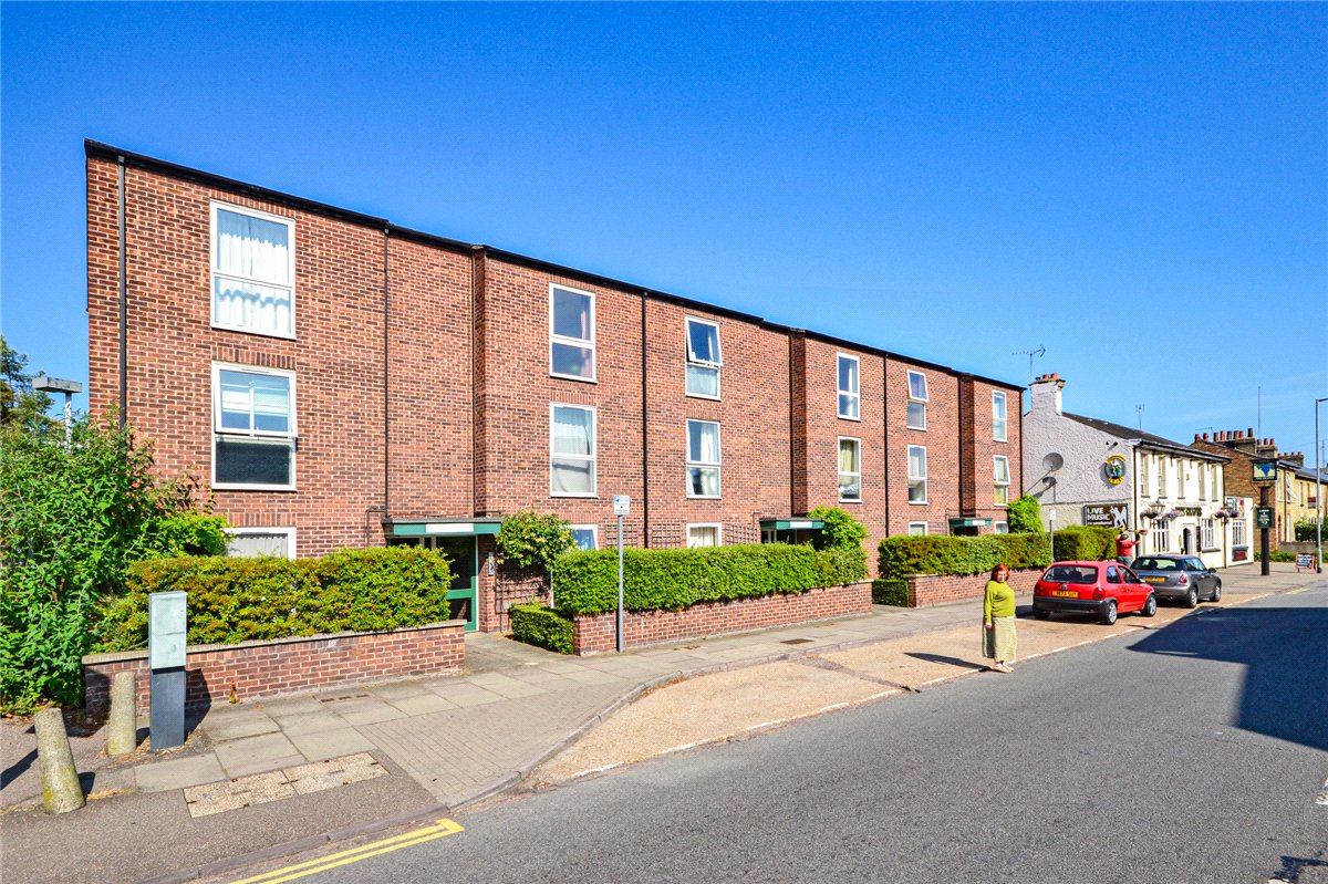 1 bedroom Flat, Cranwell Court, Histon Road, CB4 - 