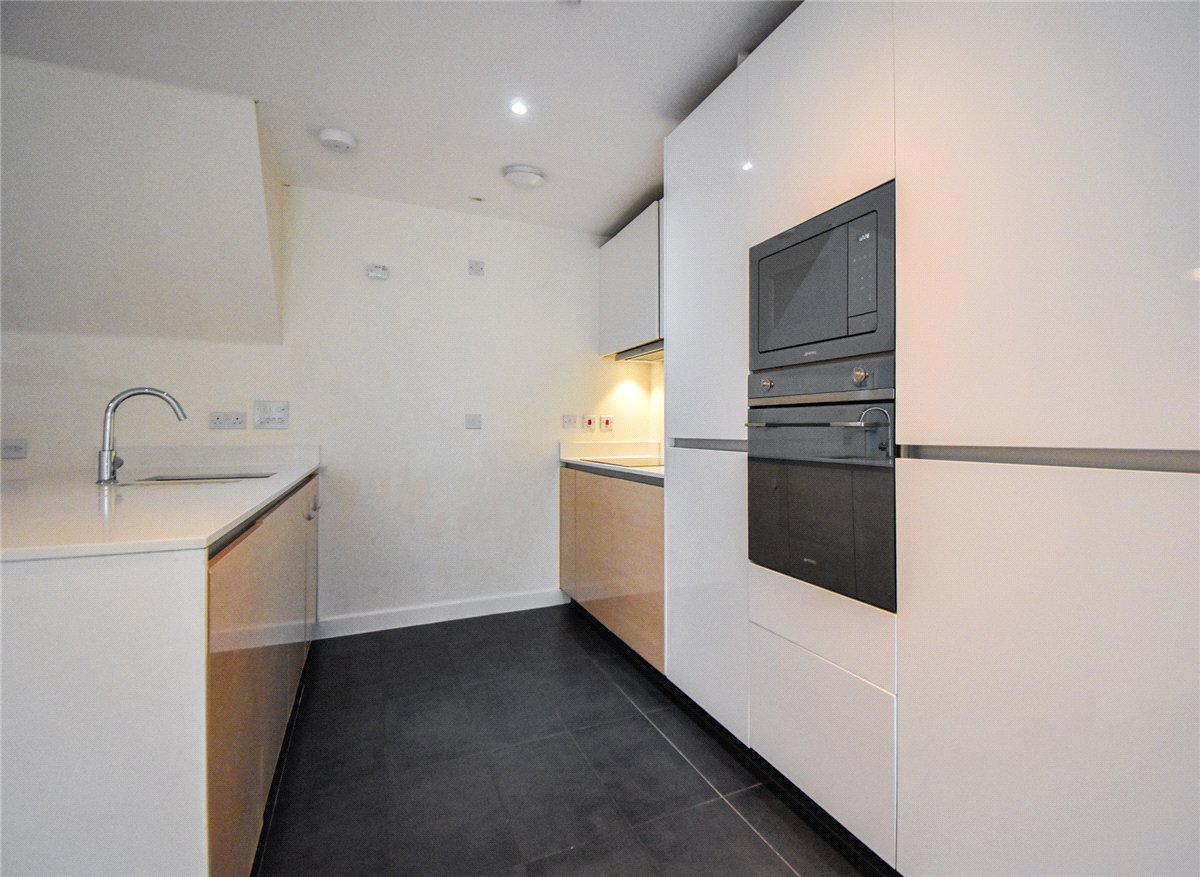4 bedroom House, Harvest Road, Trumpington, CB2 - Let Agreed, Image 3