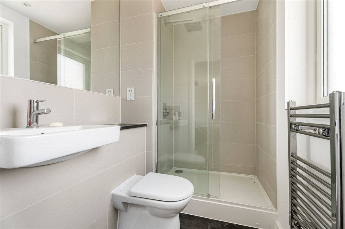 3 bedroom Flat, Henty Close, Trumpington, CB2 - Sold STC, Image 7