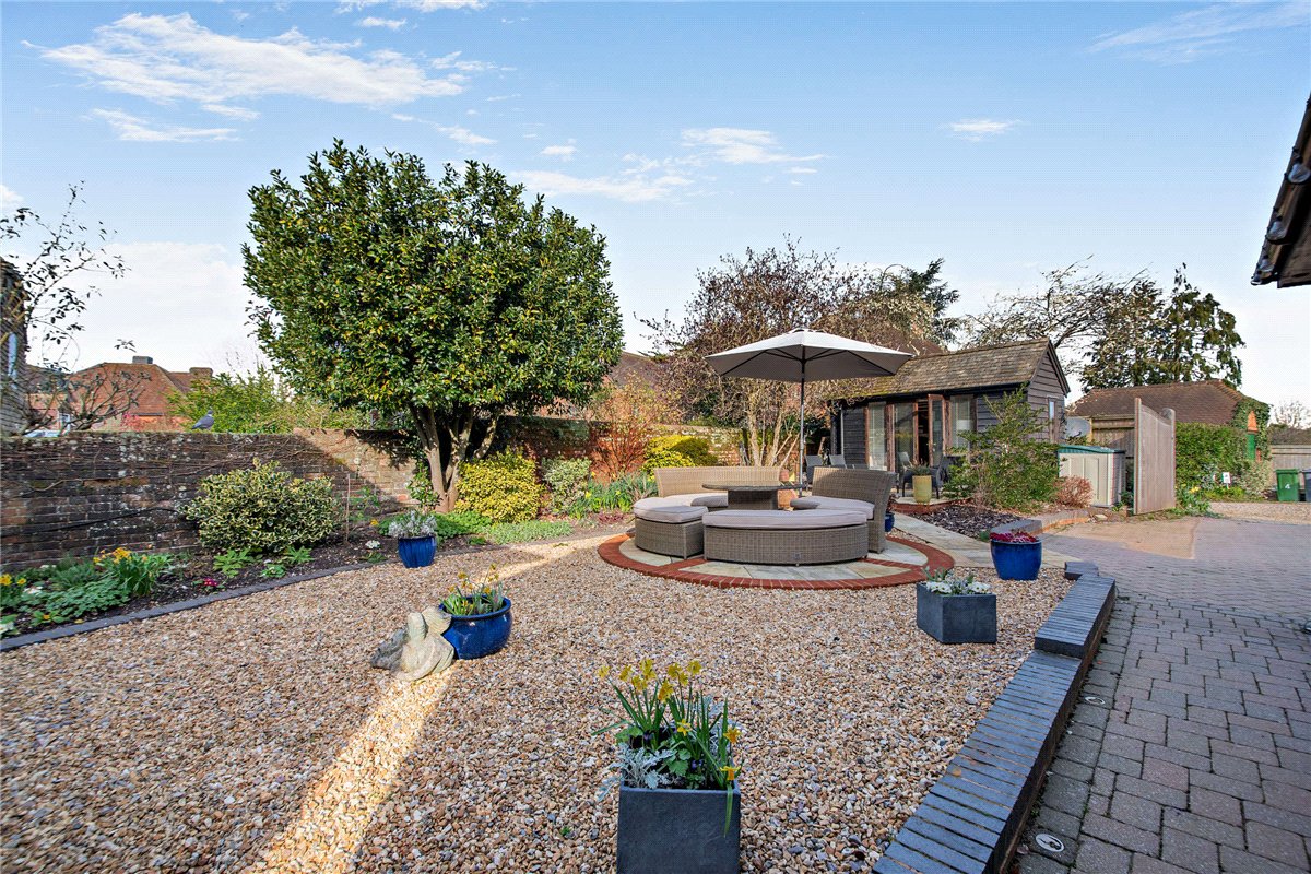 4 bedroom House, George Street, Kingsclere, RG20 - Available, Image 22