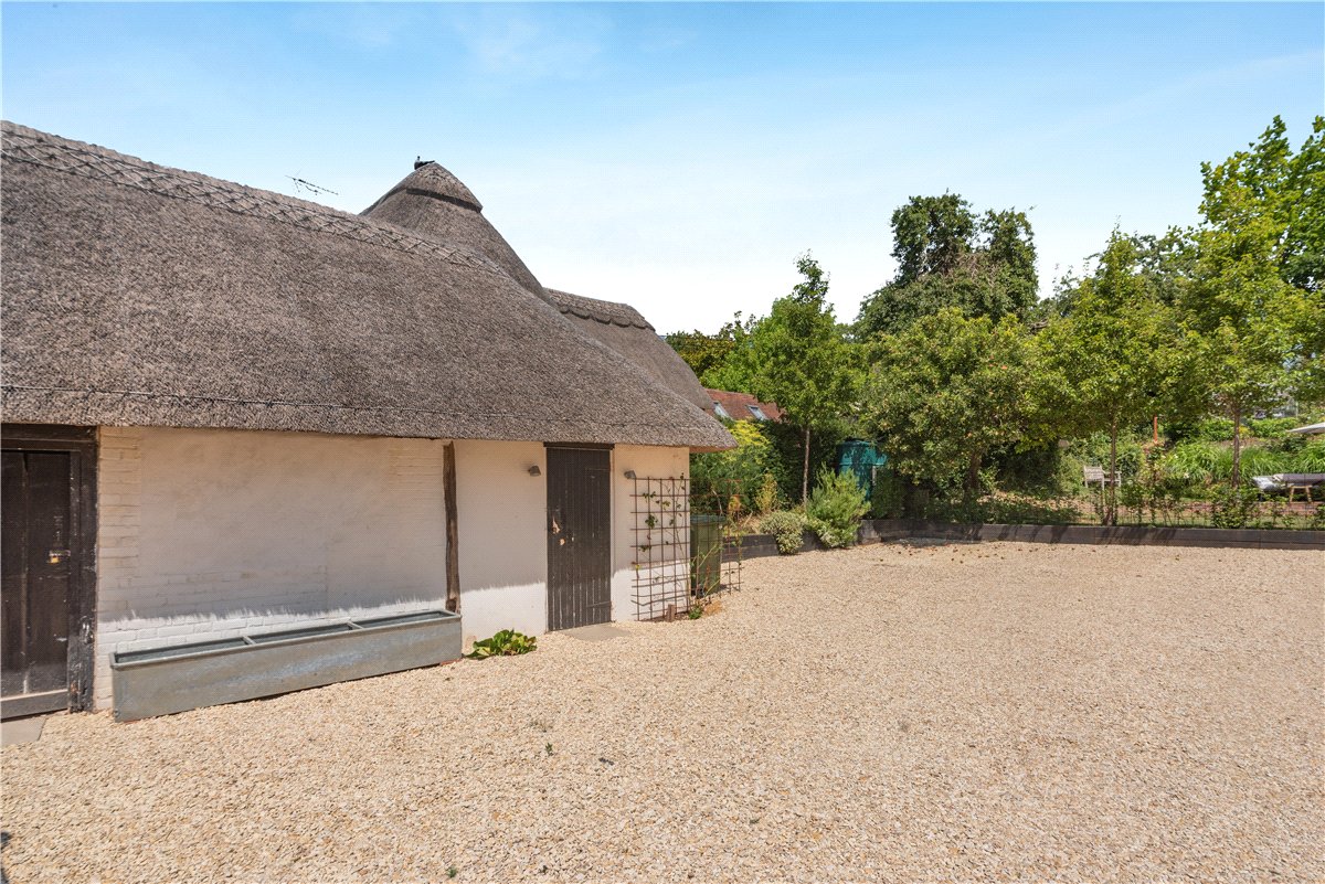 5 bedroom House, Penton Mewsey, Andover, SP11 - Available, Image 16