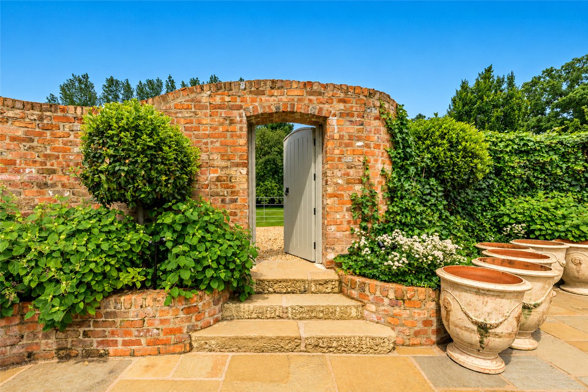 6 bedroom House, Faddiley, Nantwich, CW5 - Available, Image 40