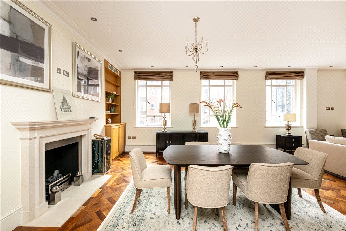 2 bedroom Flat, Grosvenor Square, Mayfair, W1K - Available, Image 11