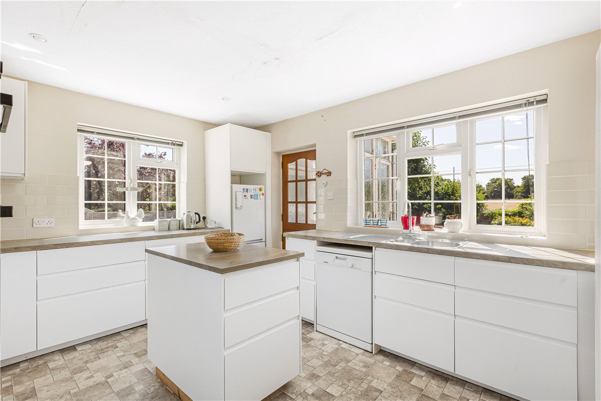 3 bedroom House, Henwood, Wootton, OX1 - Available, Image 1