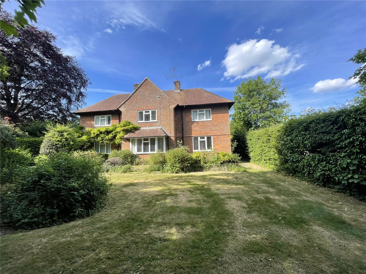5 bedroom House, Love Lane, Donnington, RG14 - , Image 16