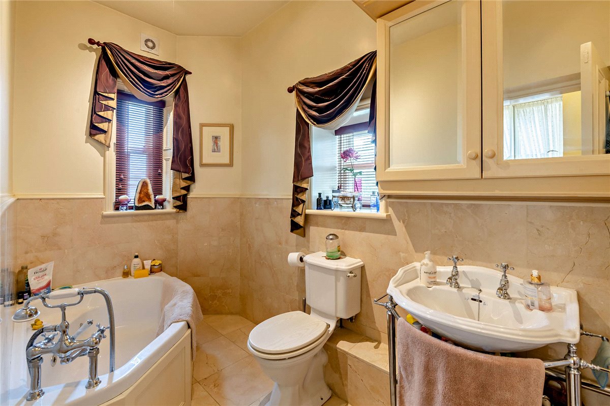 2 bedroom Flat, Moor Park, Beckwithshaw, HG3 - Available, Image 5