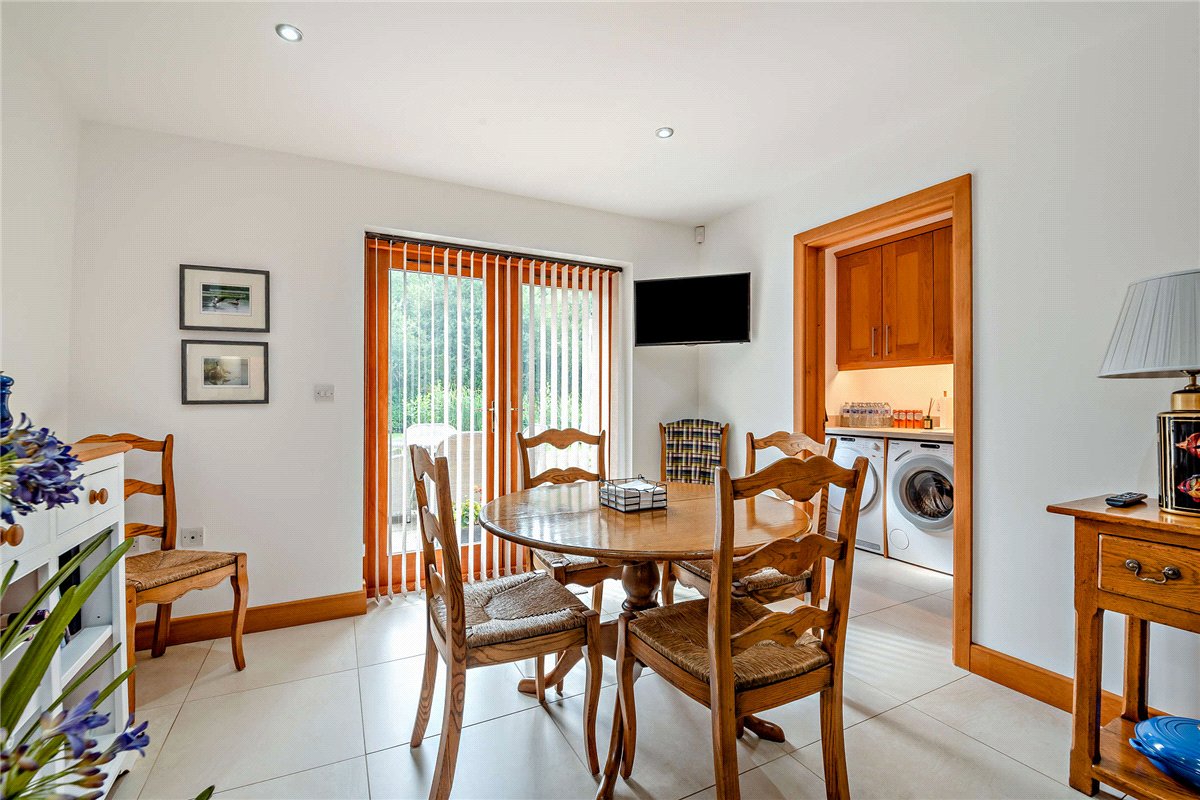 2 bedroom House, Lambourn Road, Speen, RG20 - Available, Image 6