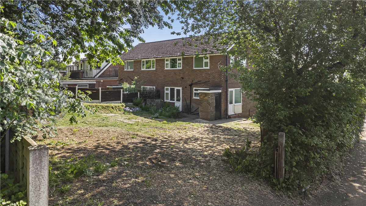 3 bedroom House, Fortyacre Drive, Bredbury, SK6 - Sold, Image 5