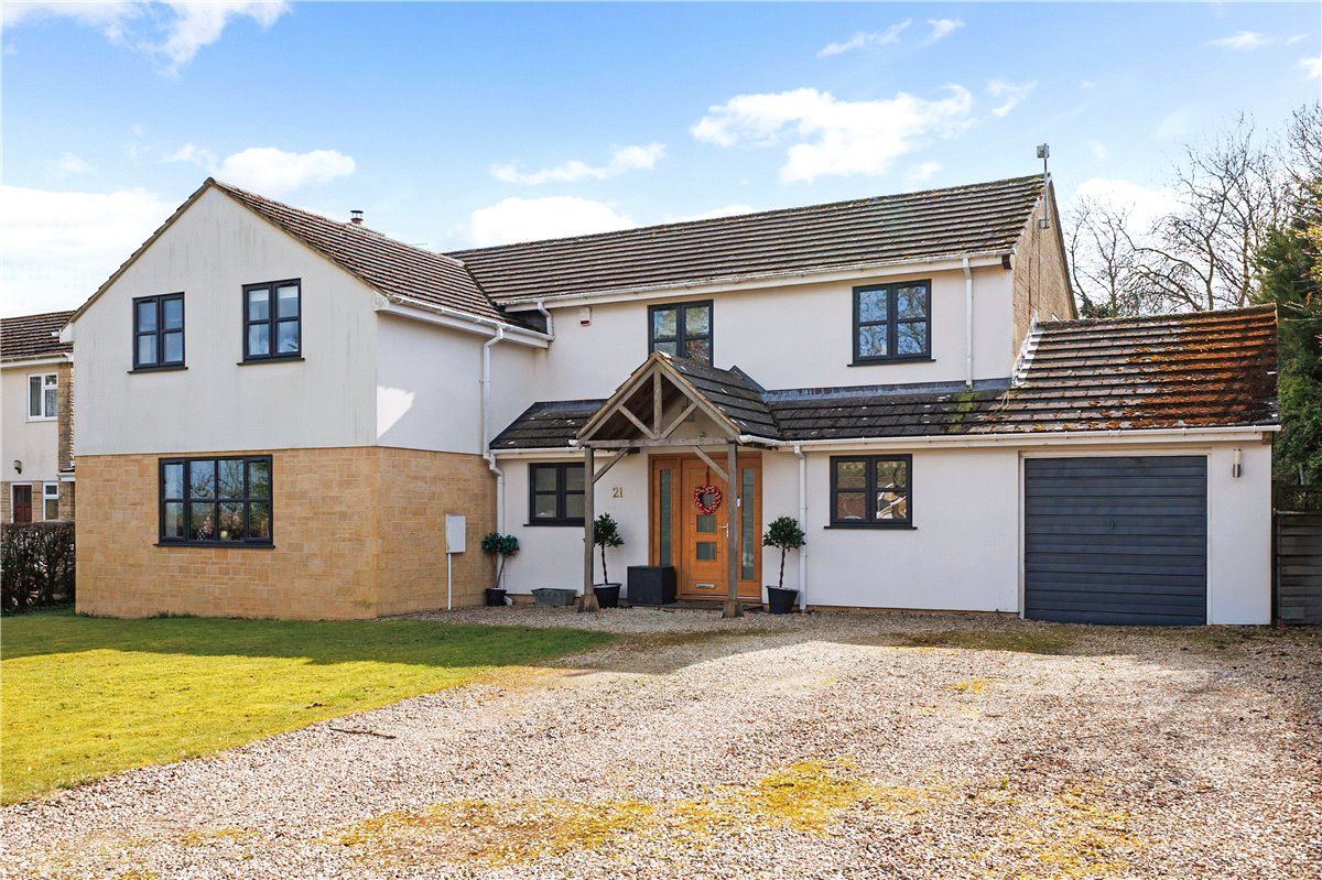 5 bedroom House, Fortunes Field, Broad Hinton, SN4 - Sold