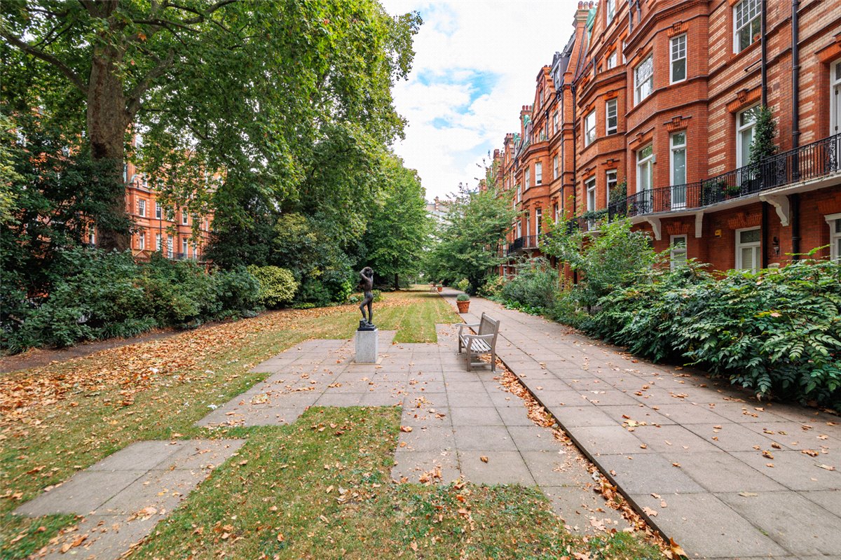 1 bedroom Flat, Sloane Gardens, Chelsea, SW1W - Available, Image 17
