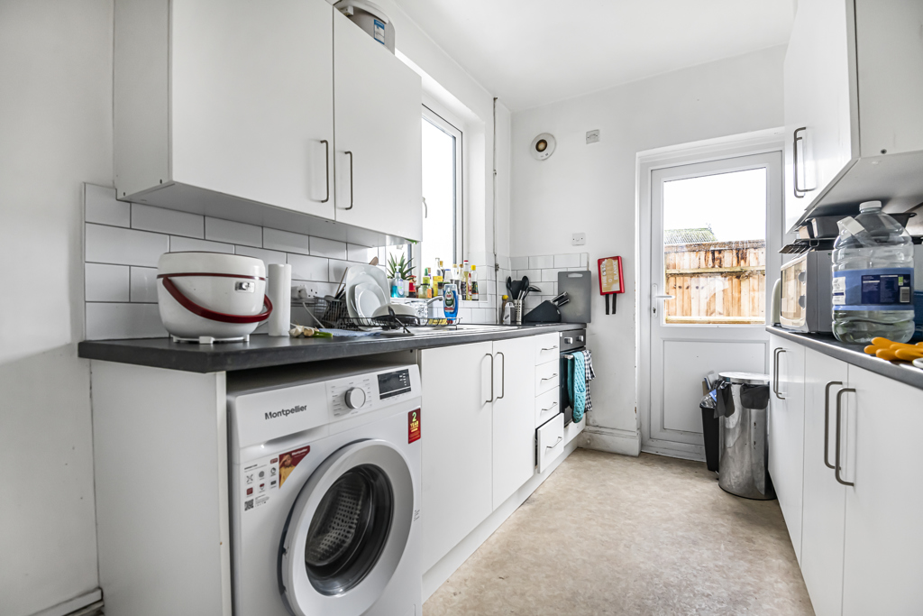 7814 Sq Ft, 294 - 300 Abingdon Road, Oxford, OX1 - Sold STC, Image 5