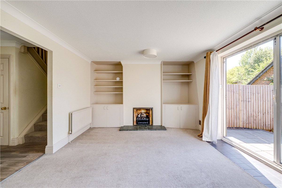 3 bedroom House, Lower Grove Road, Richmond, TW10 - Let Agreed