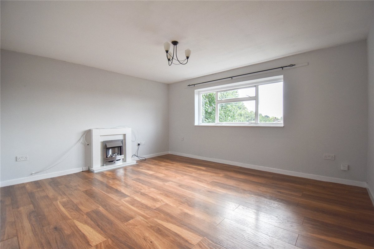 2 bedroom Flat, Arber Close, Bottisham, CB25 - , Image 3