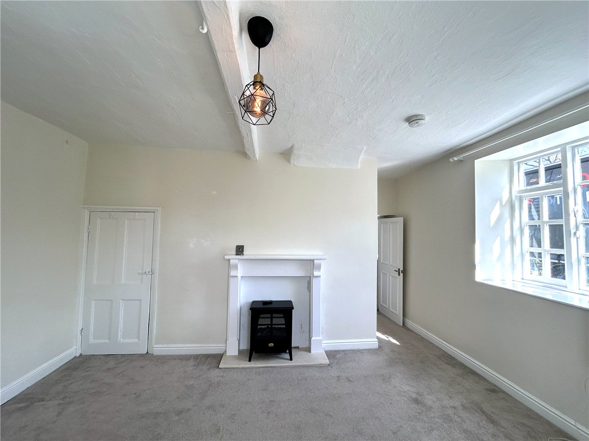 3 bedroom House, Main Street, Ledston, WF10 - , Image 1