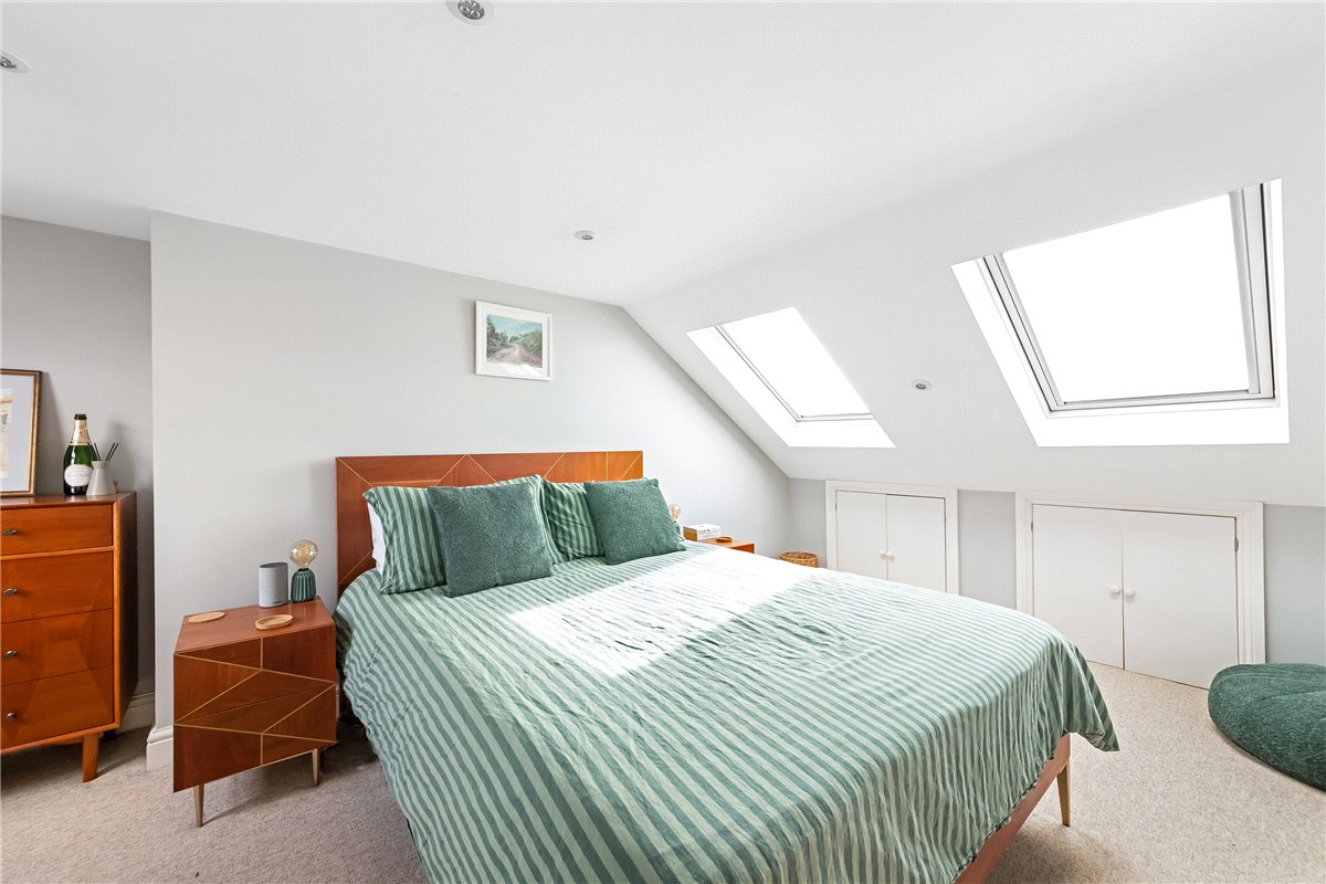 3 bedroom Maisonette, Tranmere Road, London, SW18 - Available, Image 5