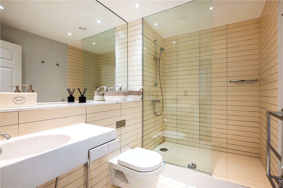 1 bedroom Flat, Pall Mall, St James`s, SW1Y - Available, Image 6