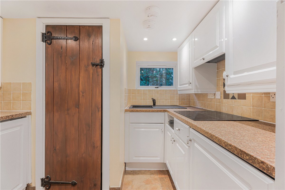 4 bedroom House, Frith Hill, South Heath, HP16 - Let Agreed, Image 37
