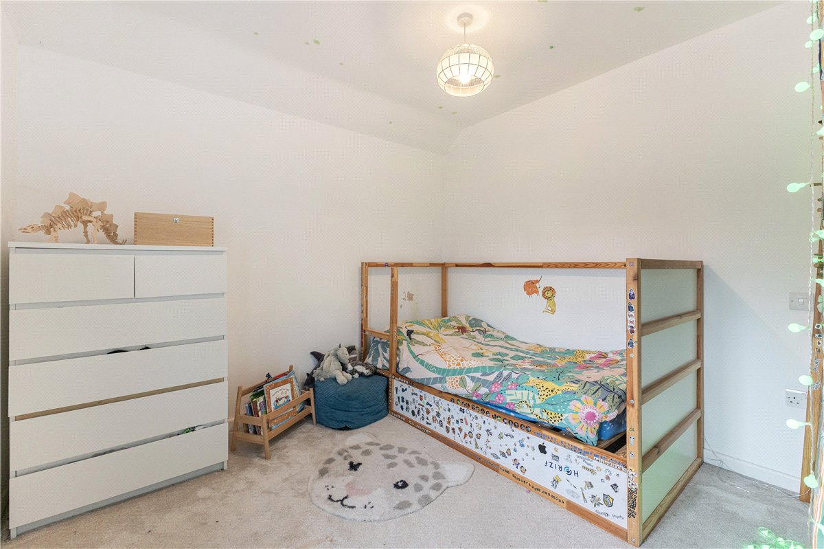 4 Bedroom Single Family Home/House's Image 10