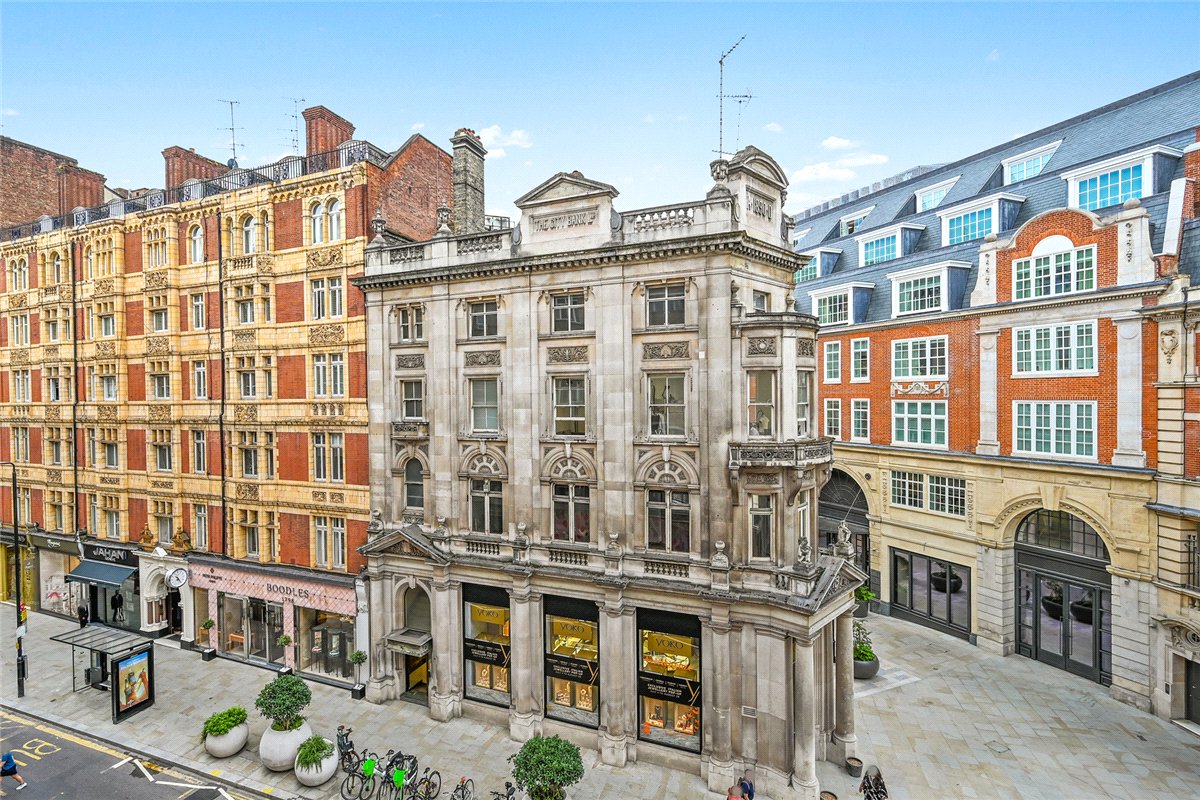 1 bedroom Residential, Richmond Court, 200 Sloane Street, SW1X - Available, Image 2